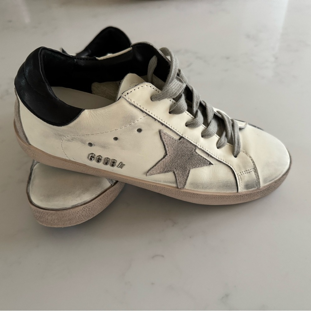 Golden goose